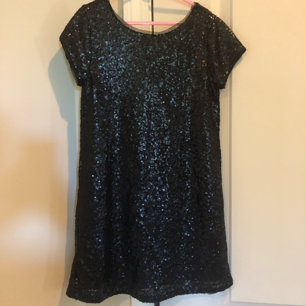 Gap black sequins dress size 6-7 EUC